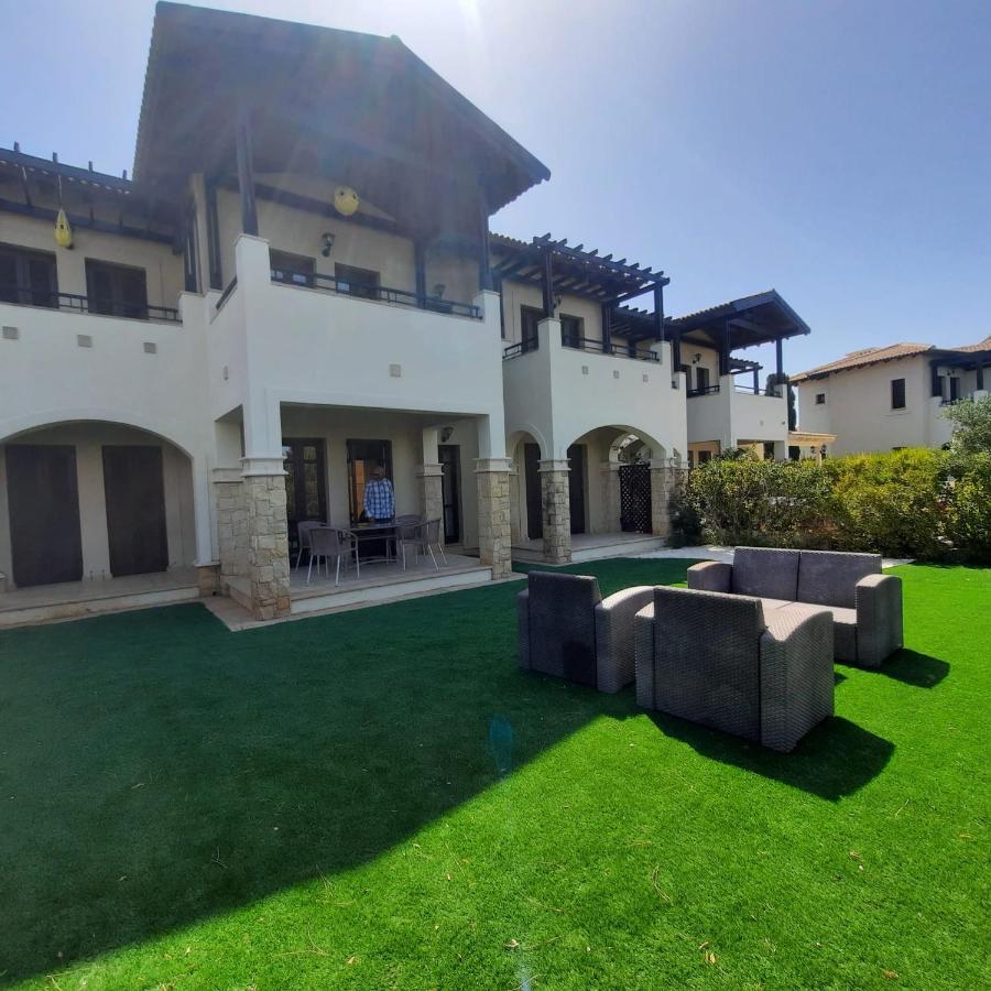 Helios Heights Spirits, Aphrodite Hills Golf Resort 库克里亚 外观 照片