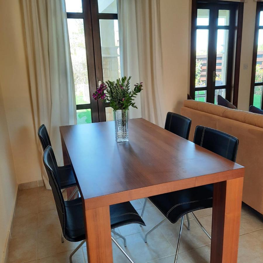 Helios Heights Spirits, Aphrodite Hills Golf Resort 库克里亚 外观 照片