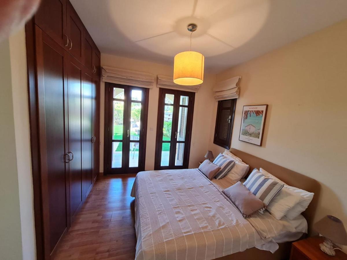 Helios Heights Spirits, Aphrodite Hills Golf Resort 库克里亚 外观 照片