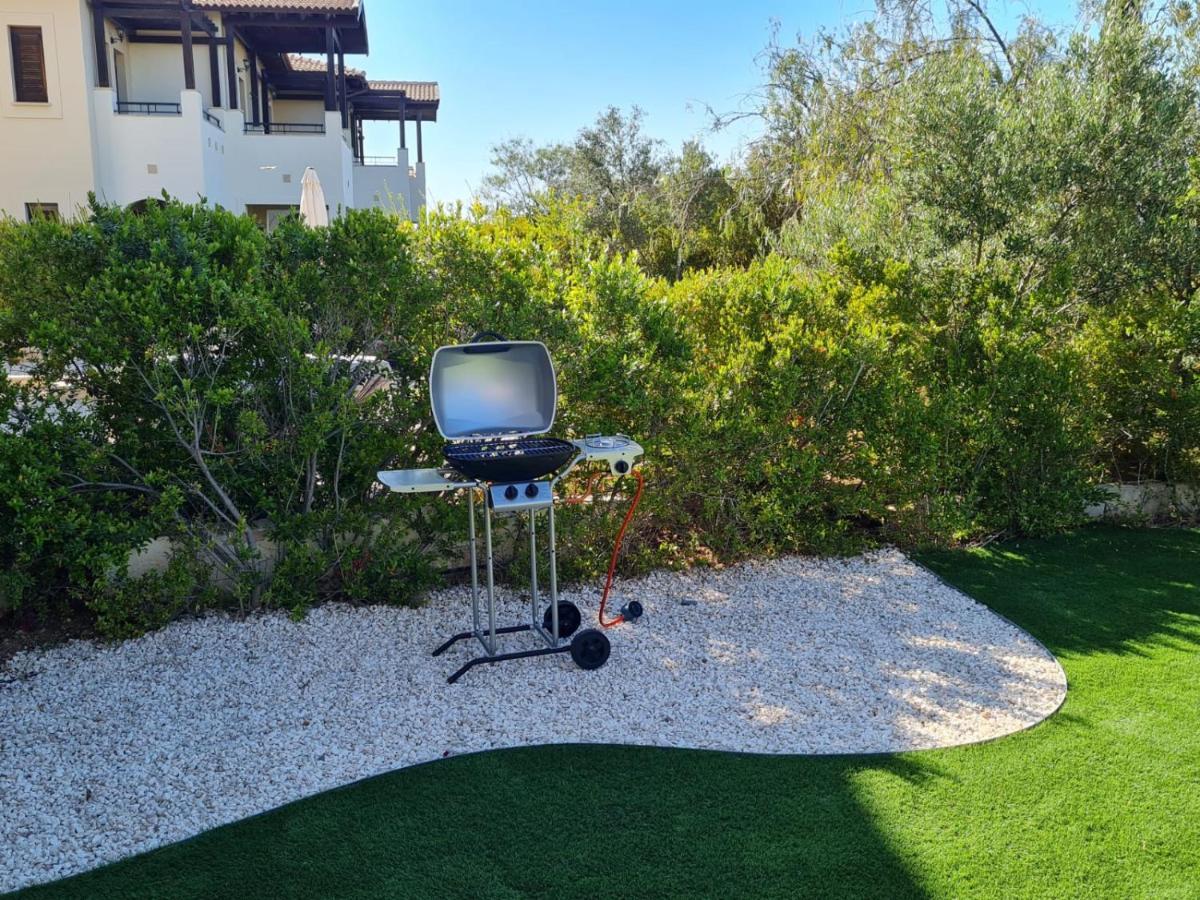 Helios Heights Spirits, Aphrodite Hills Golf Resort 库克里亚 外观 照片